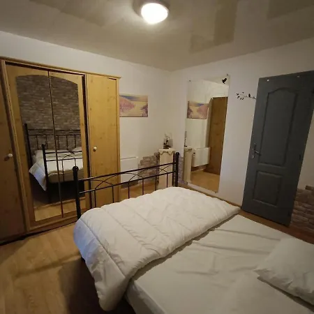 Appartement Meublé 36 M2 Entièrement Rénové *