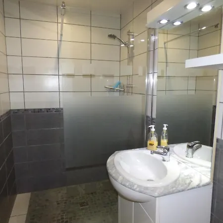Meublé 36 M2 Entièrement Rénové *